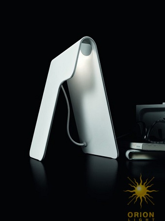 Настольная лампа Tua итальянской компании Foscarini Настольная лампа Tua итальянской компании Foscarini